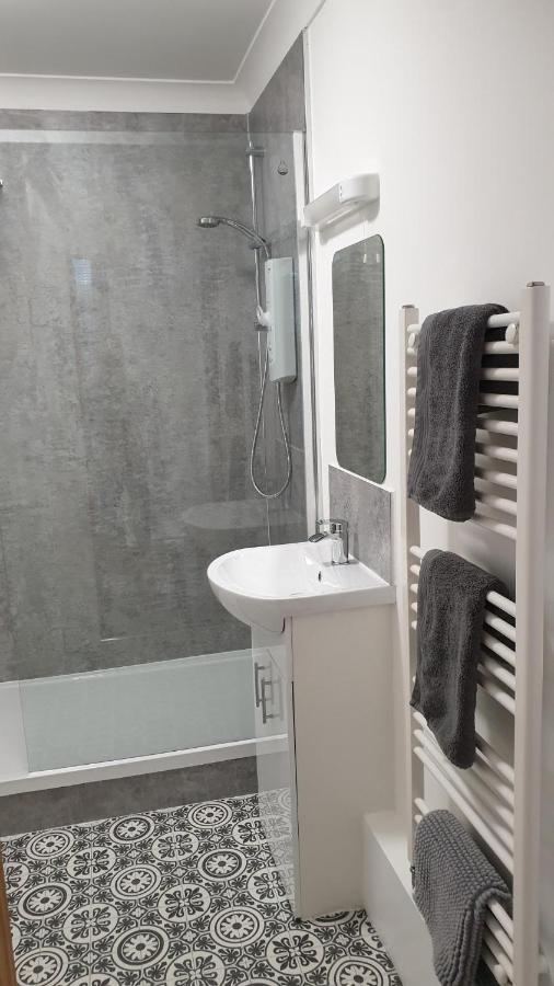 Beautiful Apartment 2 Mins To The Beach St Leonards-on-Sea ภายนอก รูปภาพ