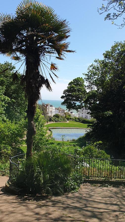 Beautiful Apartment 2 Mins To The Beach St Leonards-on-Sea ภายนอก รูปภาพ